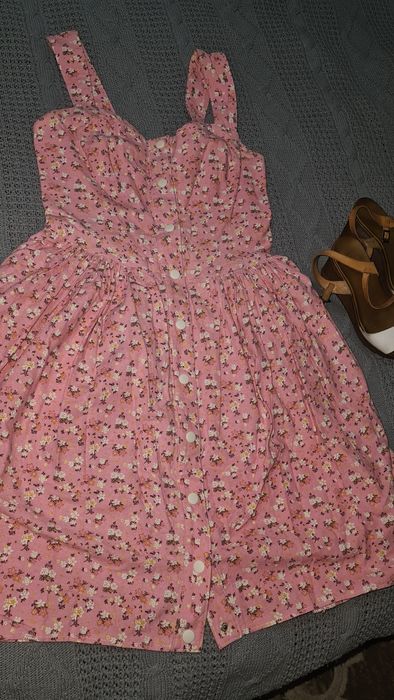 Босоножки кожаные, платье в подарок