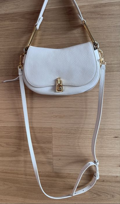 Чанта Coccinelle - естествена кожа