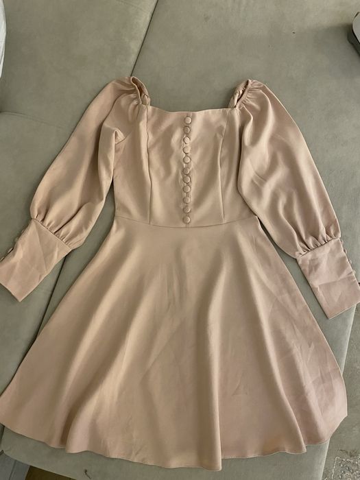 Нарядные платья на лето