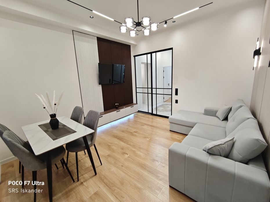 2в3 Шота Руставели ор-р кафе Bon, Ipoteka Bank