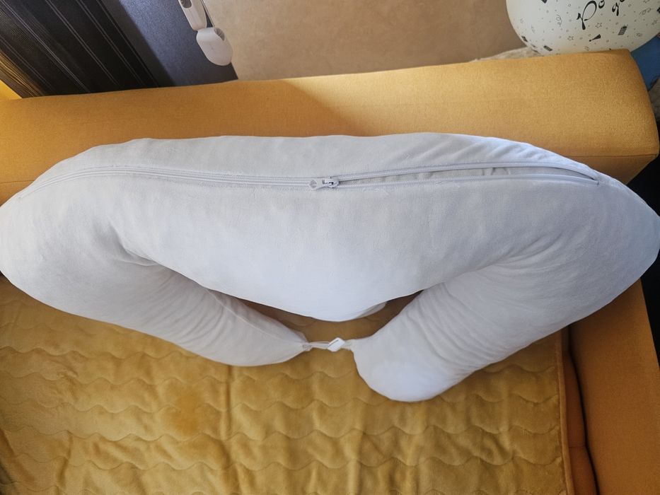 Възглавница за тандемно хранене на близнаци