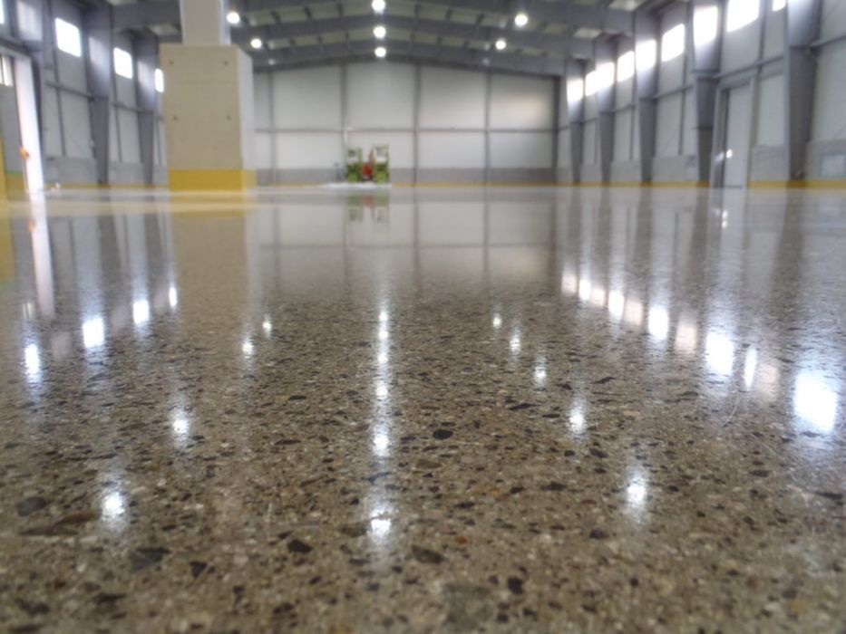 Обеспыл бетонного покрытия 2500тг