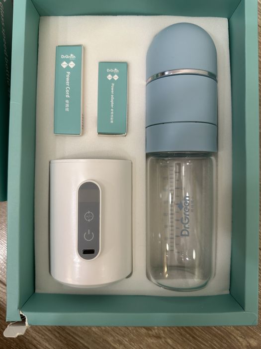 Бутылочка для кормления