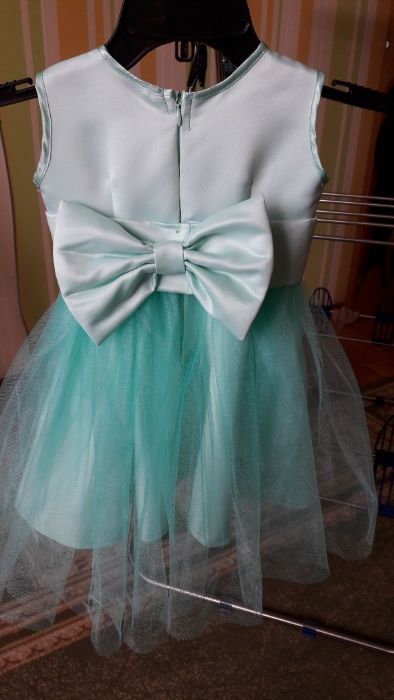 Продается детское платье