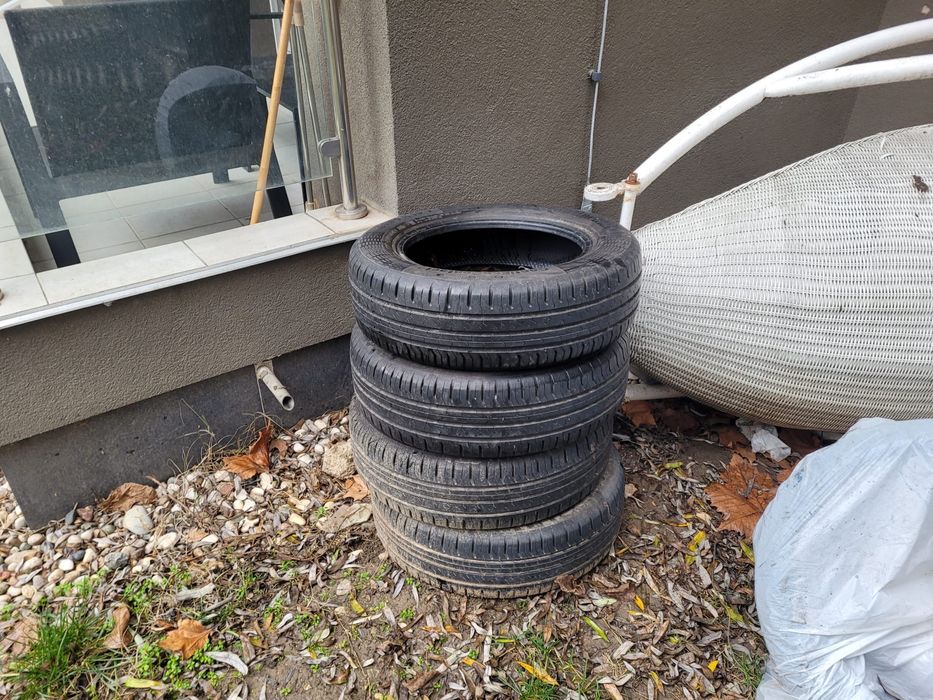 Cauciucuri continental de vara 205/55/16 set , 185/65/15