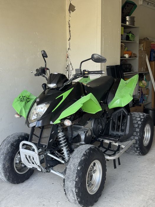 Квадроцикл Arctic Cat DVX 250