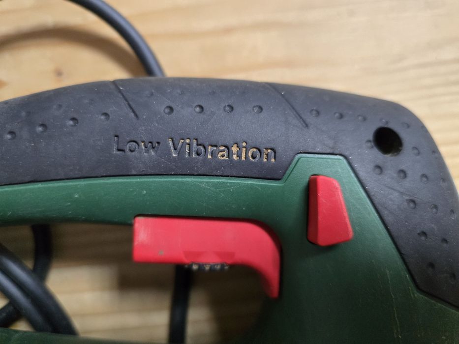 Bosch pendulqr  PST 900