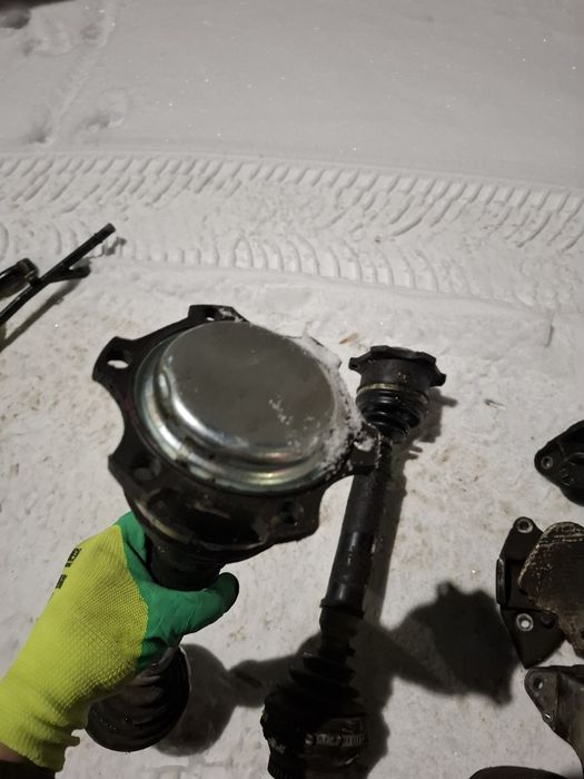 Запчасти на АУДИ