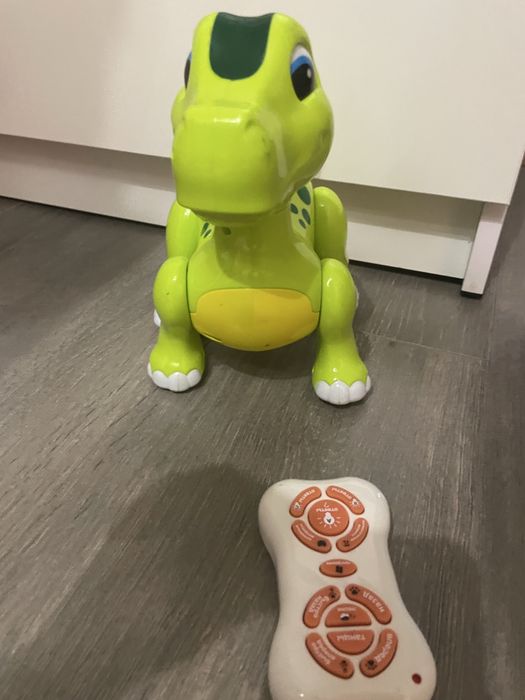 Динозавр интерактивный