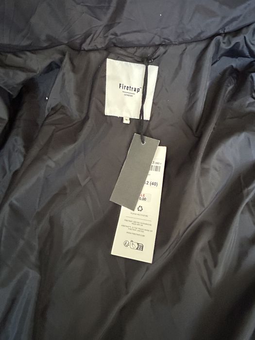 Чисто ново зимни дамско яко Firetrap с етикет