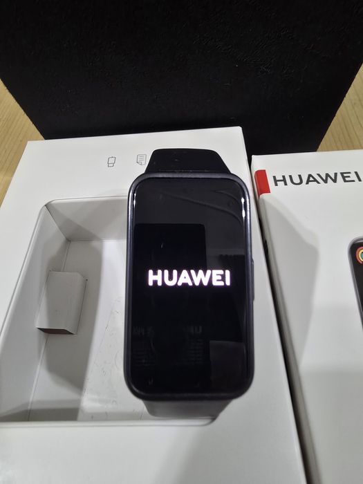 Смарт Гривна Huawei Band 10