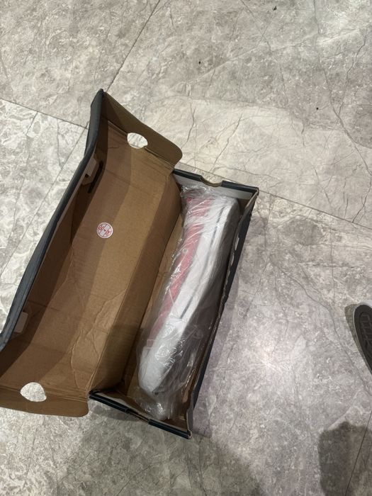 Converse новые красные