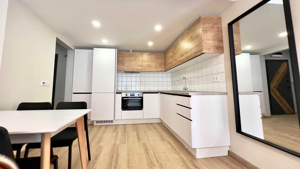 Дава се под наем Двустаен апартамент в Варна, Бриз - 70 кв.м за 750 € - Снимка #6