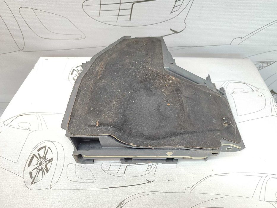 Carcasa Calculator Motor / Suport ECU BMW Seria 1 (F40) Hatchback 2019–2024 / Cod OEM 1290 8581370 (5D2)