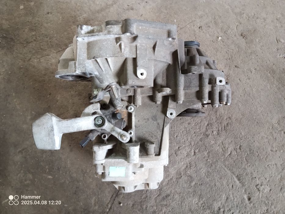 Скоростна кутия за volkswagen golf 5 1.4 TSI конски сили бензин JCQ