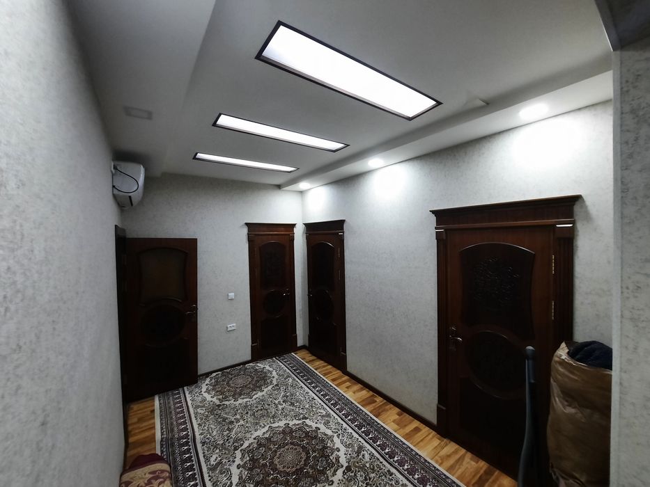 3 xonalik kvartira sotiladi