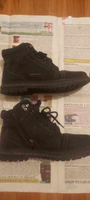 ПРОДАМ детские ботинки в очень хорошем состоянии.