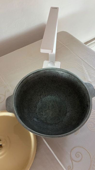 Казан алюминиевый с крышкой