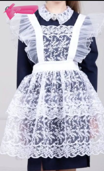 Фартук белый школьный.