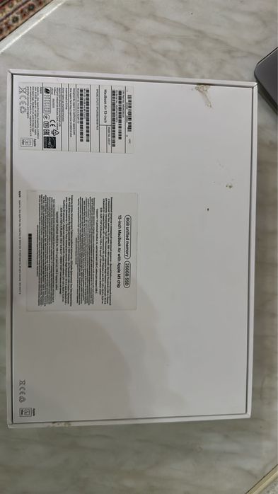 Macbook air m1 256g