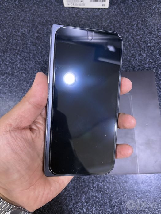 Google pixel 9 pro fold 8.256g ideal holatda karopka dak bor