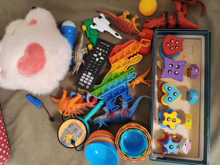 Продам пакет развивающих игрушек