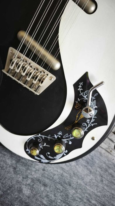Danelectro ’59 12 LB – chitară electrică cu 12 corzi, modificare custom lutier Germania