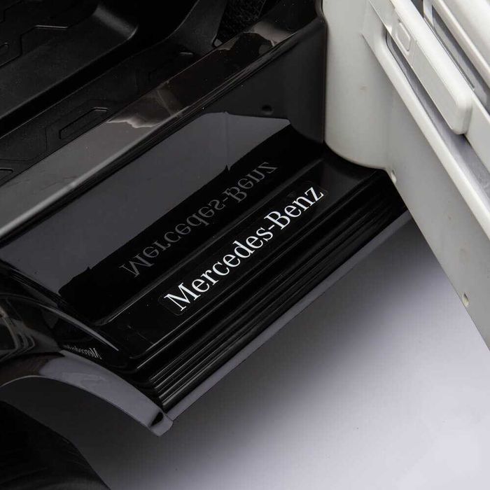 Masinuta electricaMercedes EQG Concept CADOU: NR AUTO PERSONALIZAT!