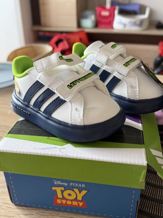 Детски маратонки за момче Adidas