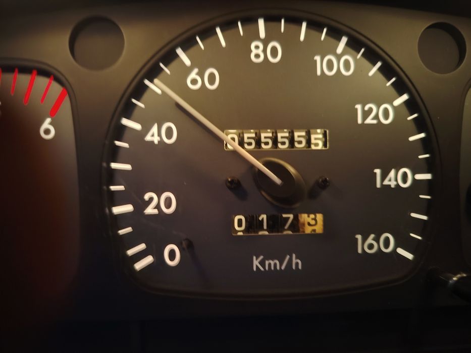 ‼️ИСТАНА продаётся  60.000 км пробег‼️