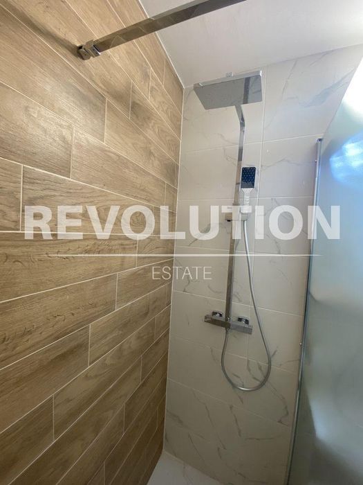 Дава се под наем Тристаен апартамент в Варна, Бриз - 90 кв.м за 750 € - Снимка #6