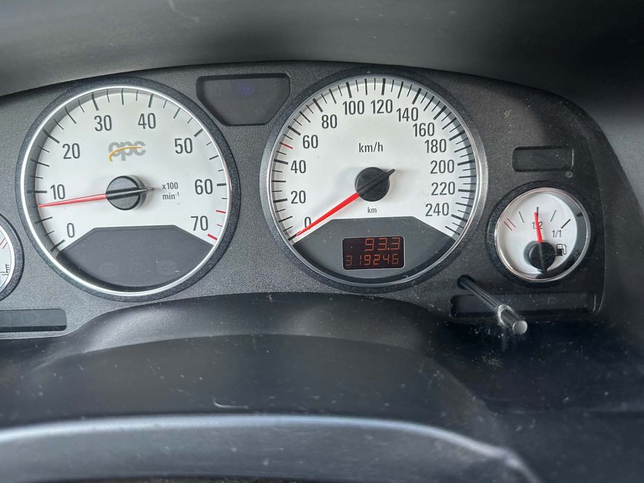 Opel Zafira OPC