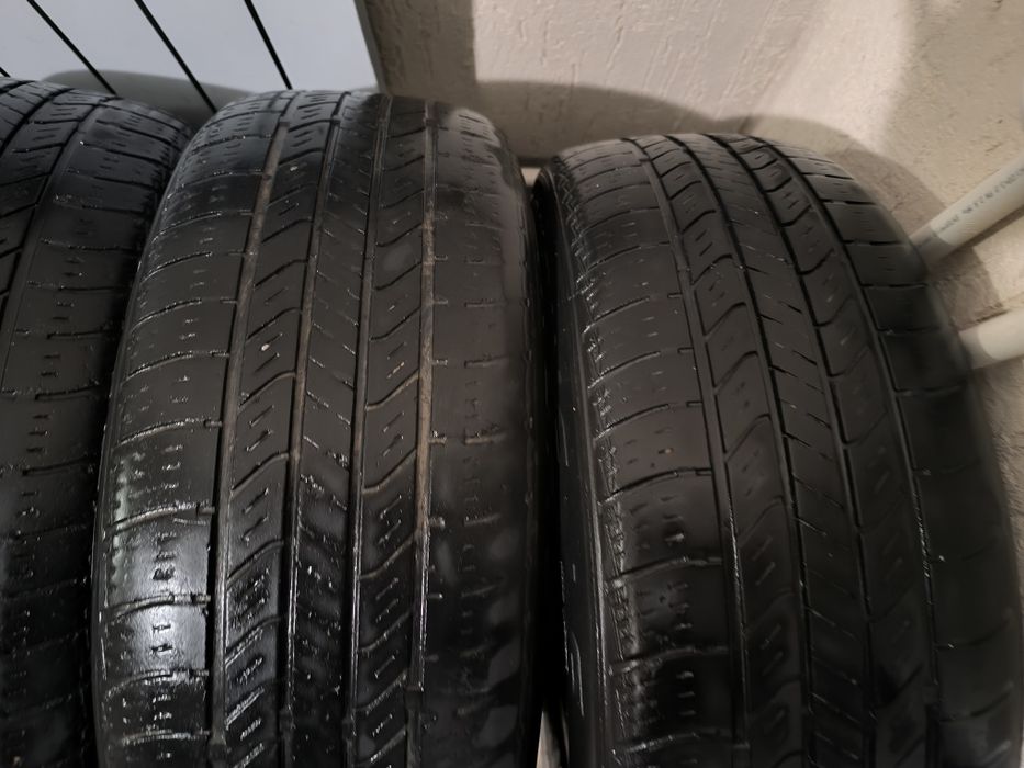 Продам шины 4 шт