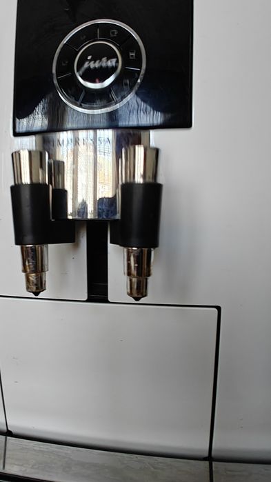 JURA impressa J9 нова