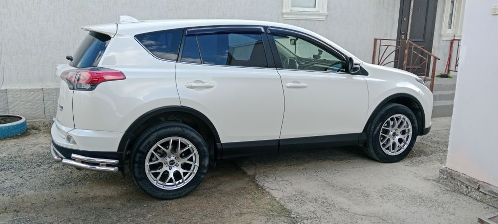 Продается Toyota RAP 4.