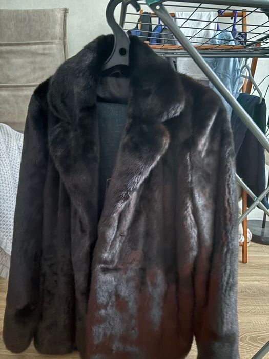Шуба норковая продам