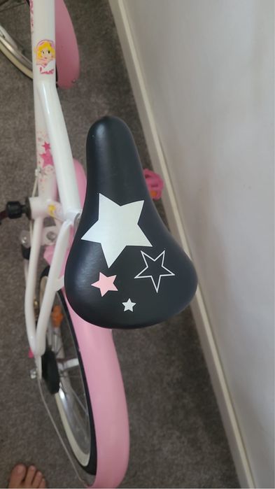 Bicicleta pentru fetite