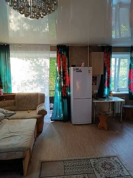 Продам студию в центре города.