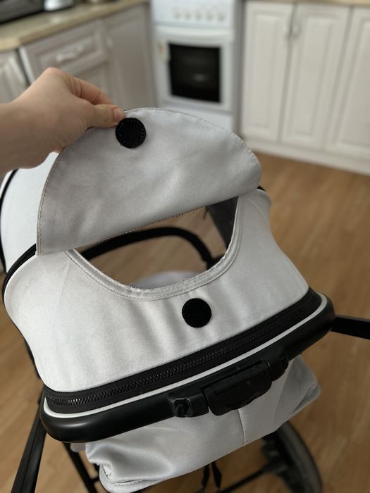 Коляска детская Azure Rant срочно!