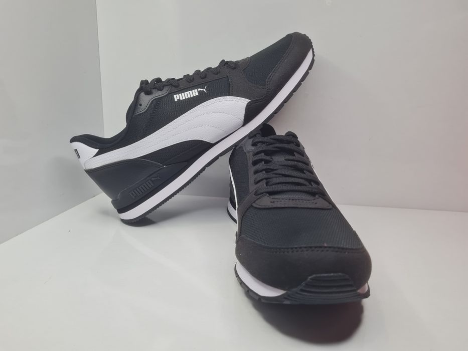 Маратонки Puma ST Runner V3

Чисто нови с кутия. 

Размер 45 стелка 29