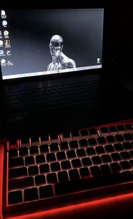 продаю клавик ajaz ak820 новый