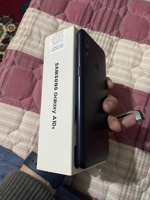 Продаётся samsubg A10 S