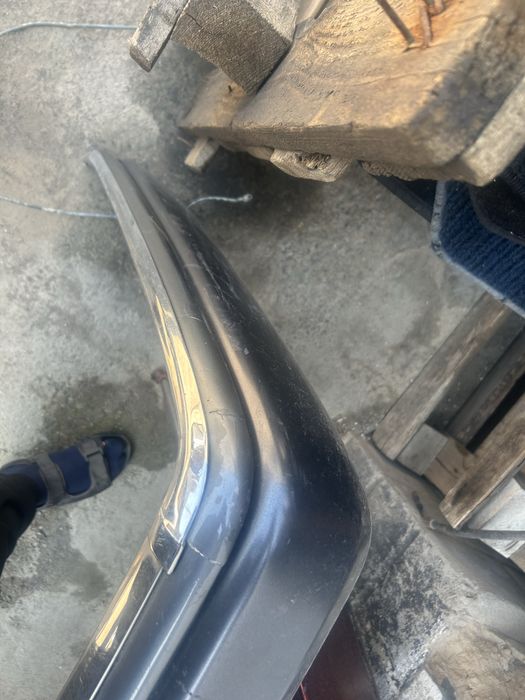 Мерс Ешка банпер оригинал