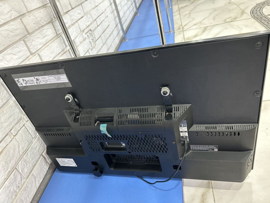 Телевизор Sony 32дюм без смарта 2014год