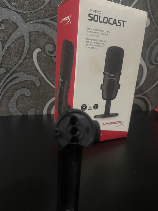 продаю микрофон xyperx solocast