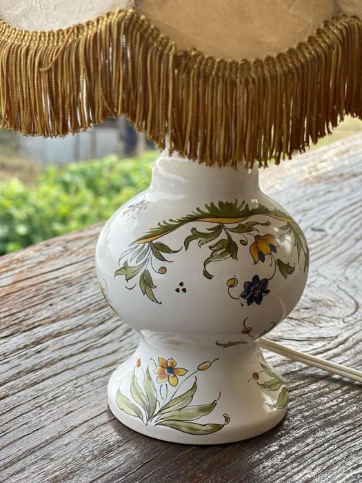 порцеланова нощна лампа