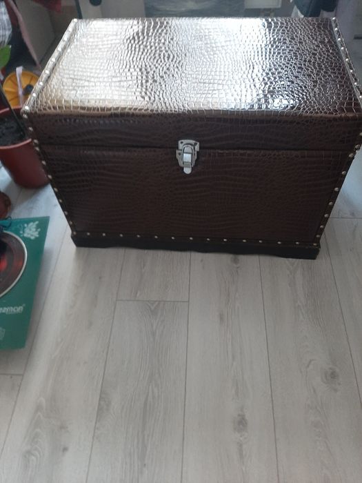 Сундук ( Сандык ( .