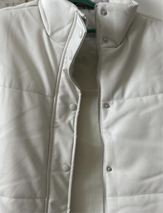 Жилет Koton кожаный