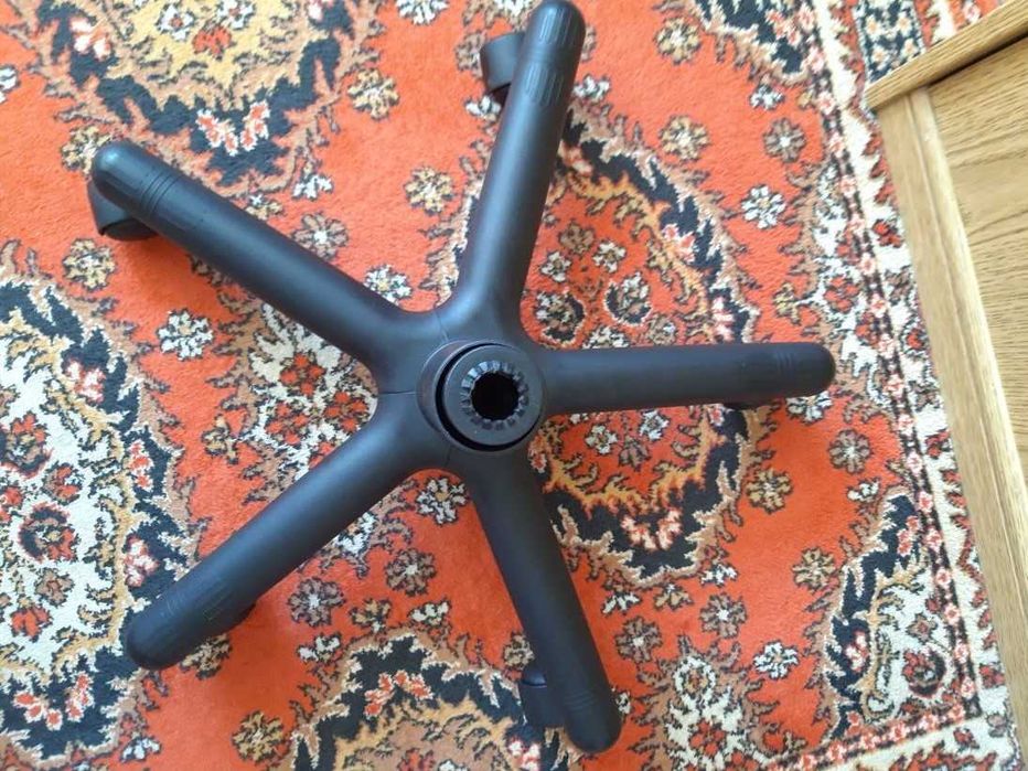 Продам крестовину