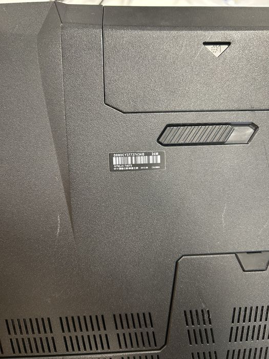 Гейминг лаптоп ASUS RoG